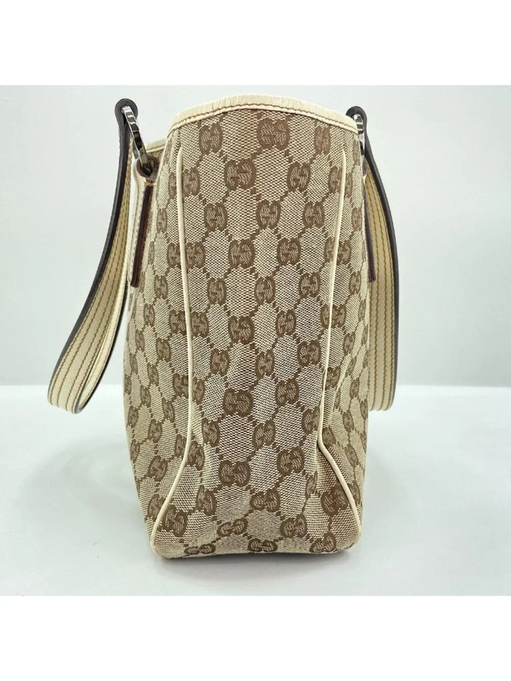 Gucci Tote Beige